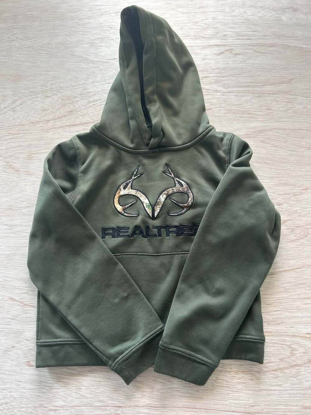 Realtree by Colosseum Boys Green Logo Pullover Hoodie Size 5